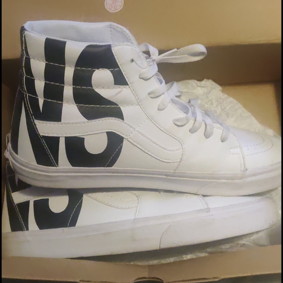 Vans shoes - Picture 2 of 3